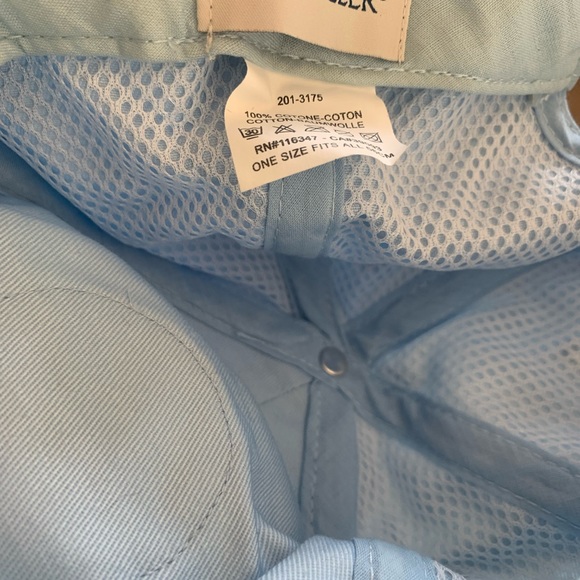 NWT Moncler Cap Baby Blue /White Onesize - Picture 9 of 11